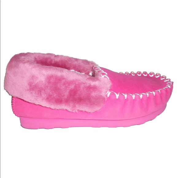 Hot Pink Comfortable Lush Moccasin Slippers - Picture 3 of 4
